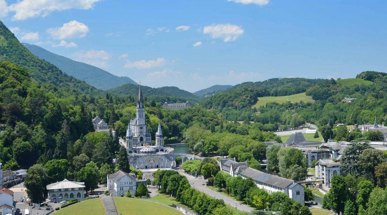 Appart Lourdes 100 M Gare - 4 Places Avec Balcon 10Mn Sanctuaire Экстерьер фото
